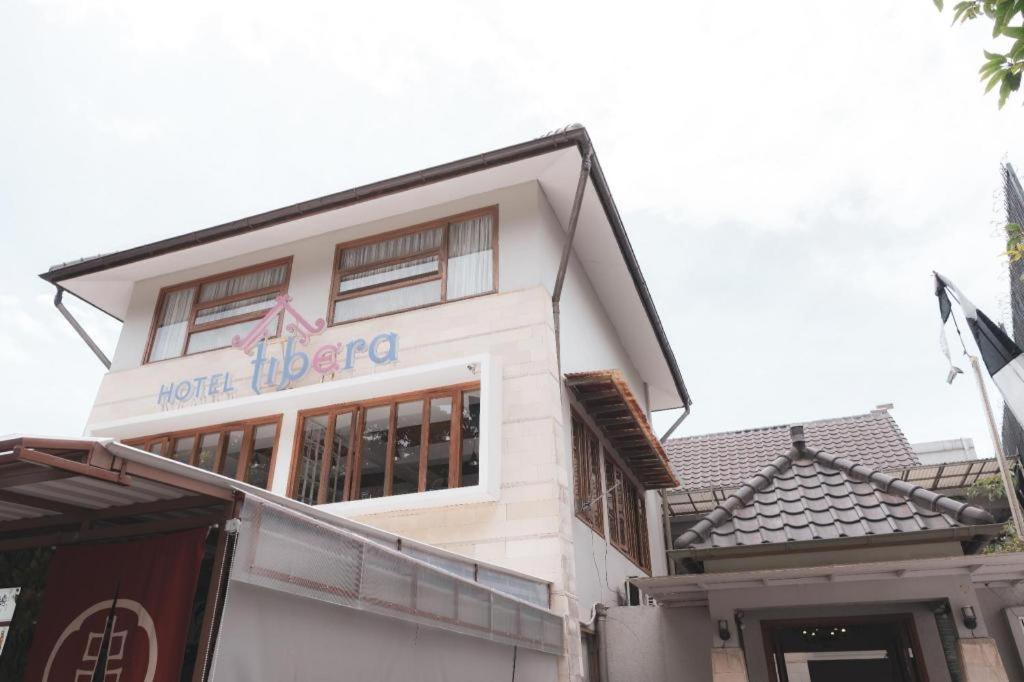 Hotel Tibera Taman Cibeunying Bandung Exterior photo
