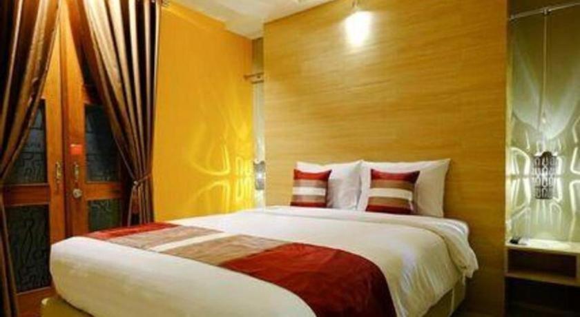 Hotel Tibera Taman Cibeunying Bandung Exterior photo